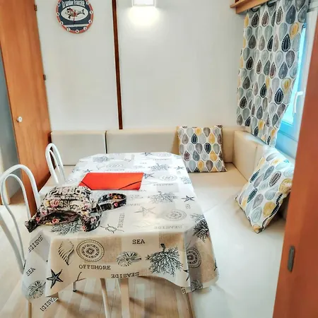 A Дом отдыха *