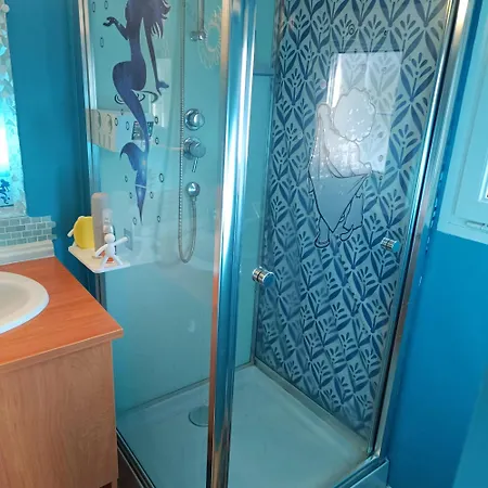 A Дом отдыха *